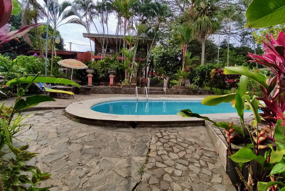 Atenas Income Property