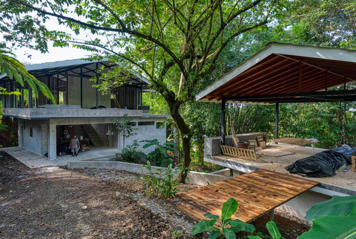 Incredible Uvita Property for Retreat or Family Compound