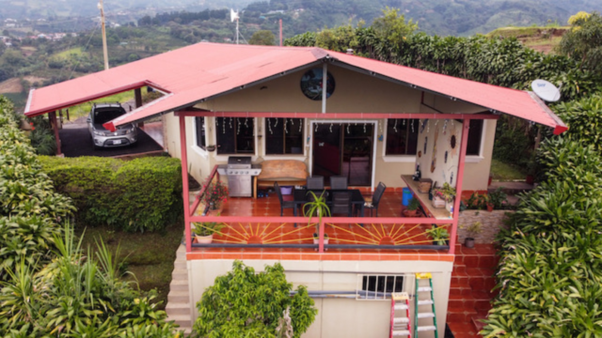 Spectacular 2 BR Turnkey View Home in Grecia