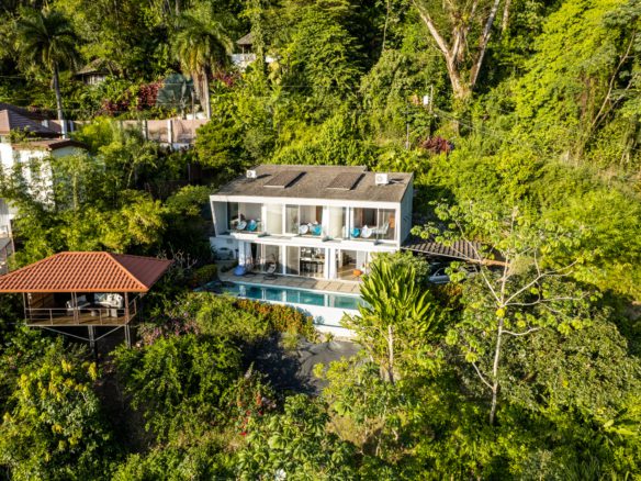 3 BR White Water View Luxury Home in Dominical