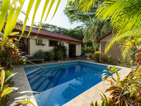 Downtown Samara Beach 2BR Home on dead-end street