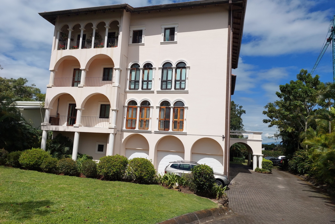 San Rafael Escazu Furnished 2 BR Apartment