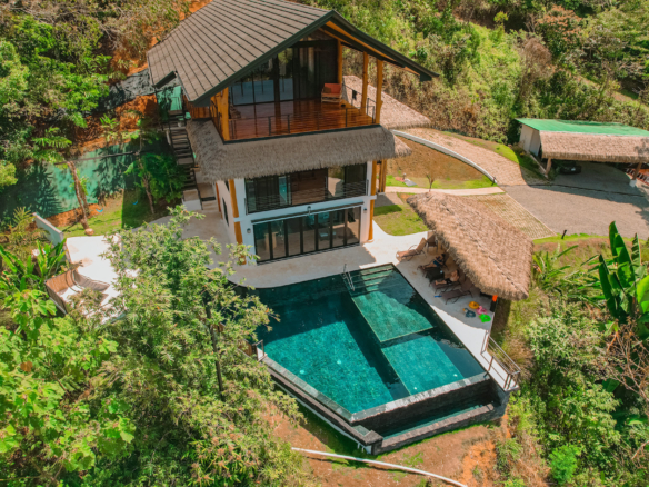 Extraordinary 4 BR Baru Oceanview Villa in gated community