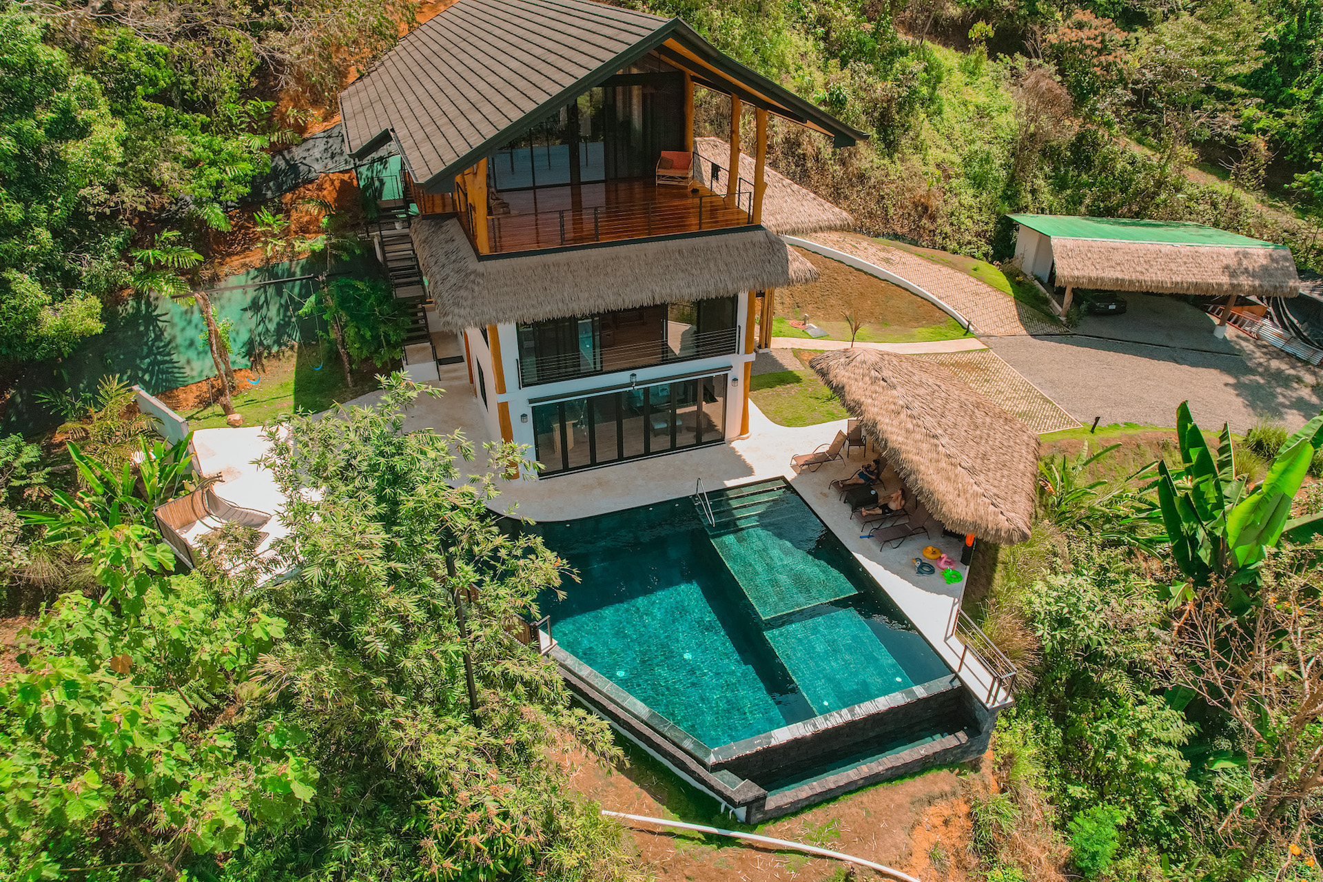 Extraordinary 4 BR Baru Oceanview Villa in gated community