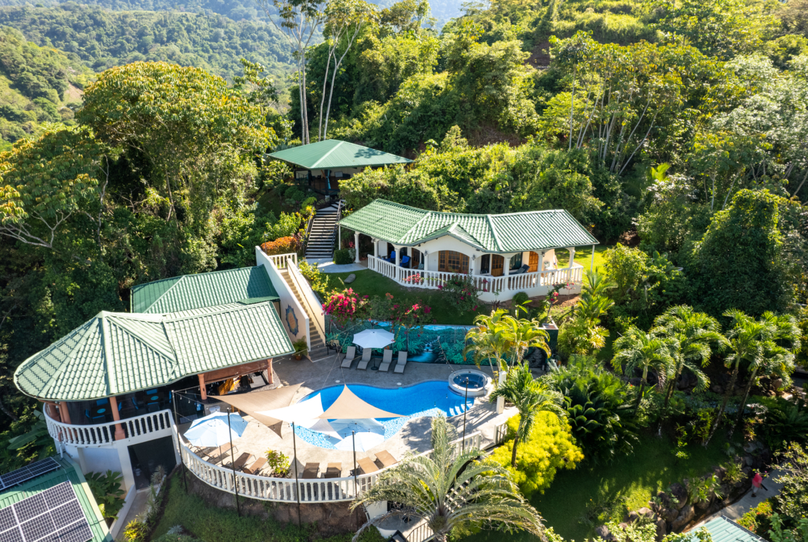 Turnkey 8 BR Ojochal Hotel and Retreat Center