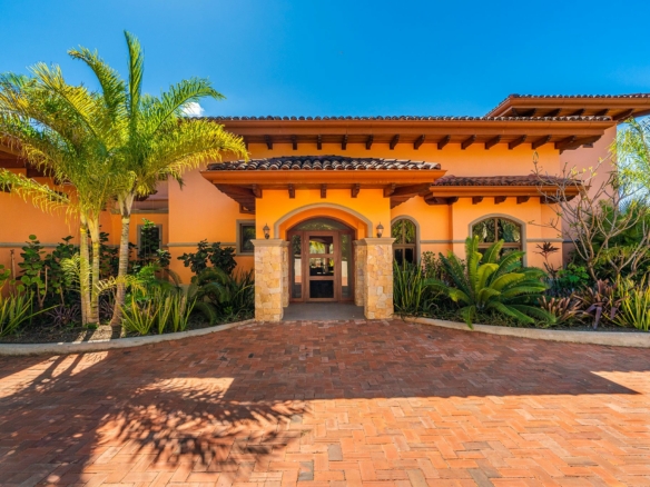 Beautiful Colonial Playa Negra 2 BR Single Story Home