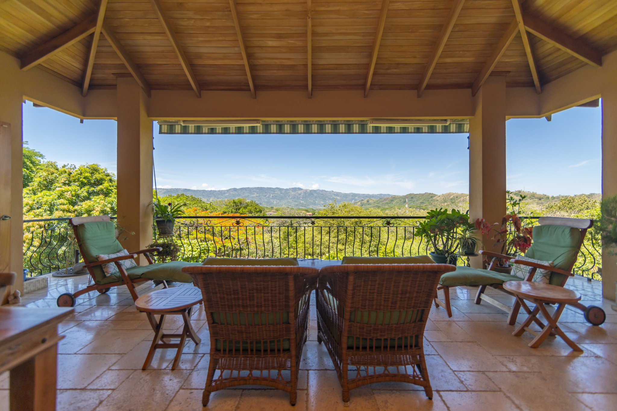 La Guacima 1 BR Estate plus 3 BR Guest or 4 BR Home