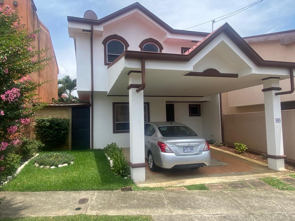 Paseo de las Garzas Belen 3 BR Townhouse