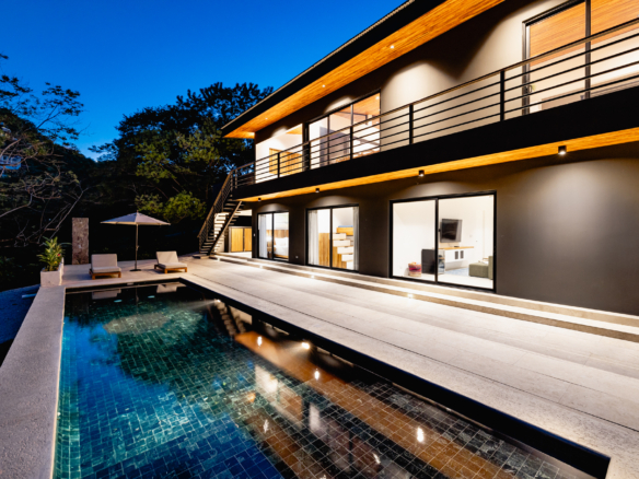 https://american-european.net/costa-rica-property/new-senderos-tamarindo-4-br-luxury-home-in-gated-community/