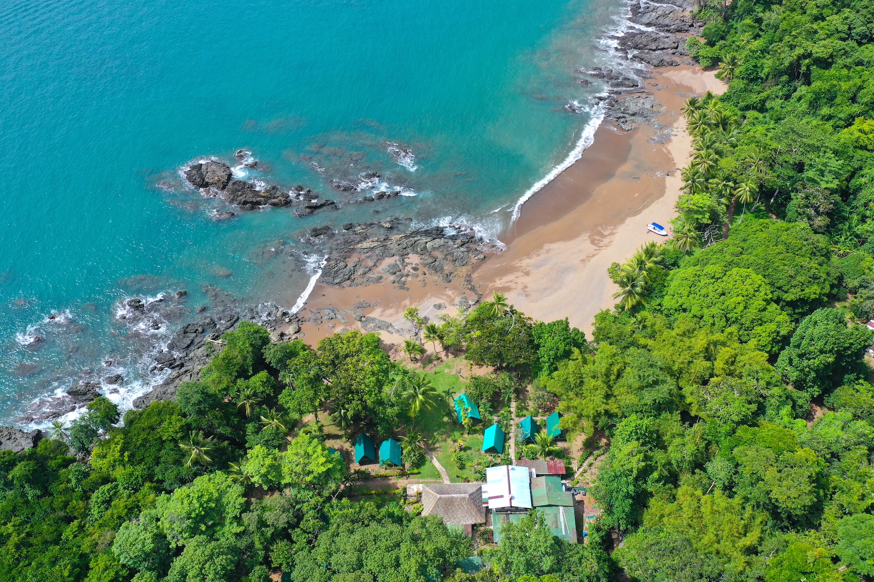 WOW 38 Acre Drake Bay Corcovado Glamping