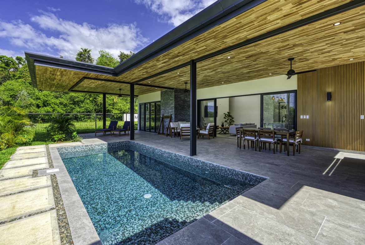 Furnished Uvita 3 BR Luxury Beach House with Pool