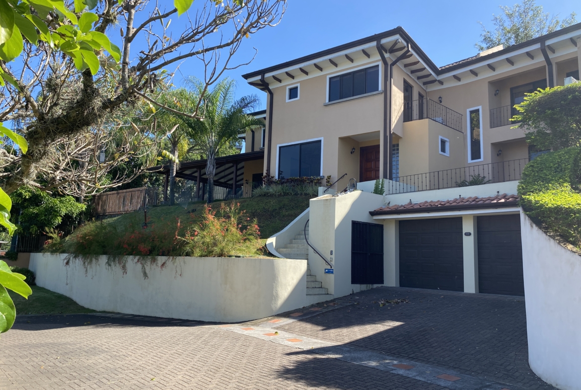 Luxury 3 BR View Home with Private Pool in Gated Community