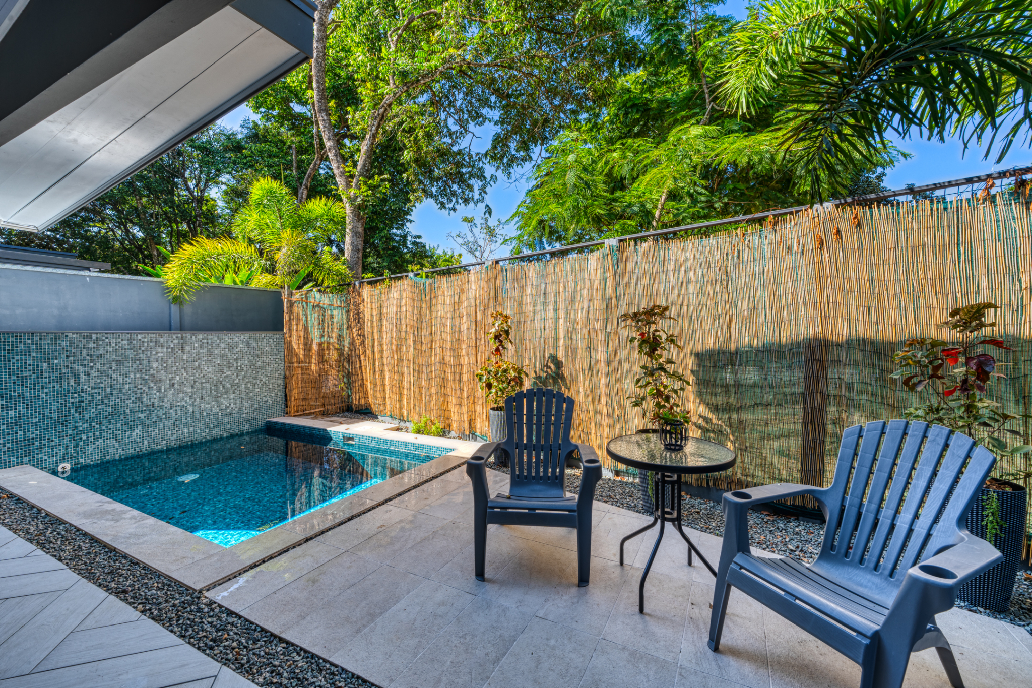 New Affordable Uvita 2 BR Home Walk to Beach