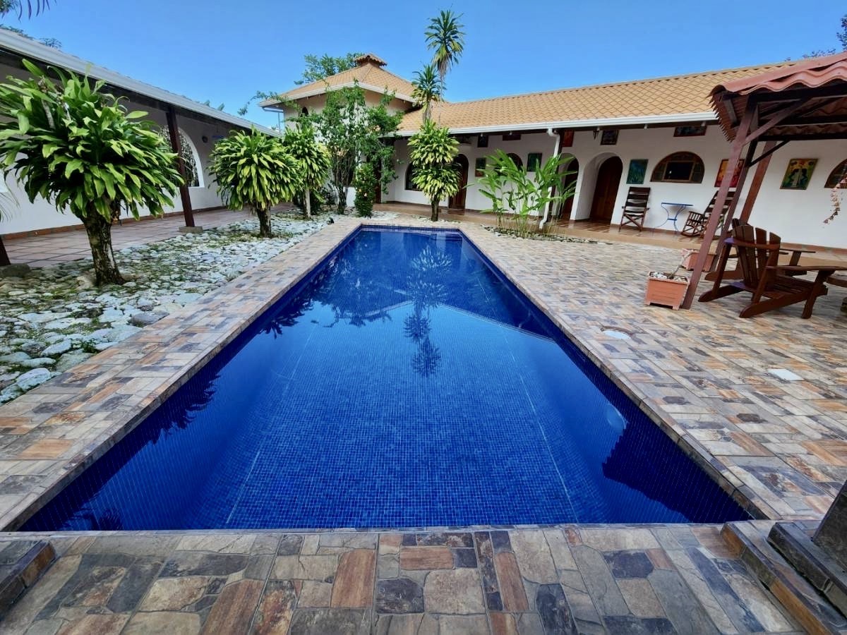 Turnkey Sandalo Beach 4 BR Luxury Home