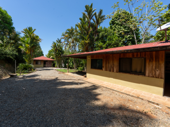 Southern Zone Playa Hermosa 3 BR home and Cabin