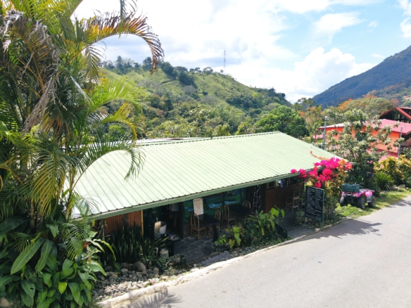 San Gerardo de Rivas Gourmet Restaurant and Airbnb Apartment