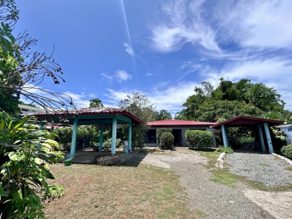 Charming Turn-Key Home in Puerto Jiménez