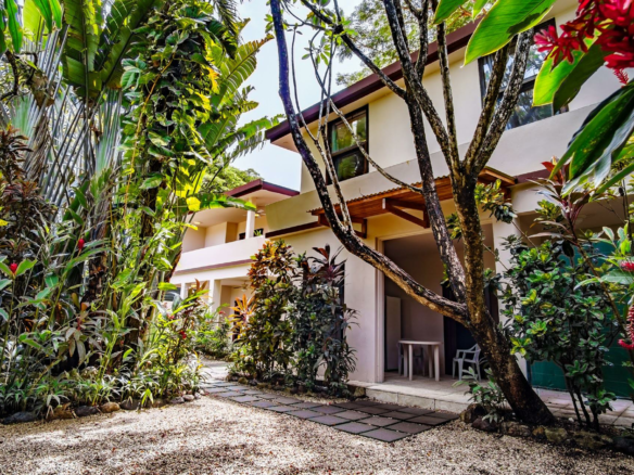 Playa Samara 4-unit Efficiency Apartment Complex