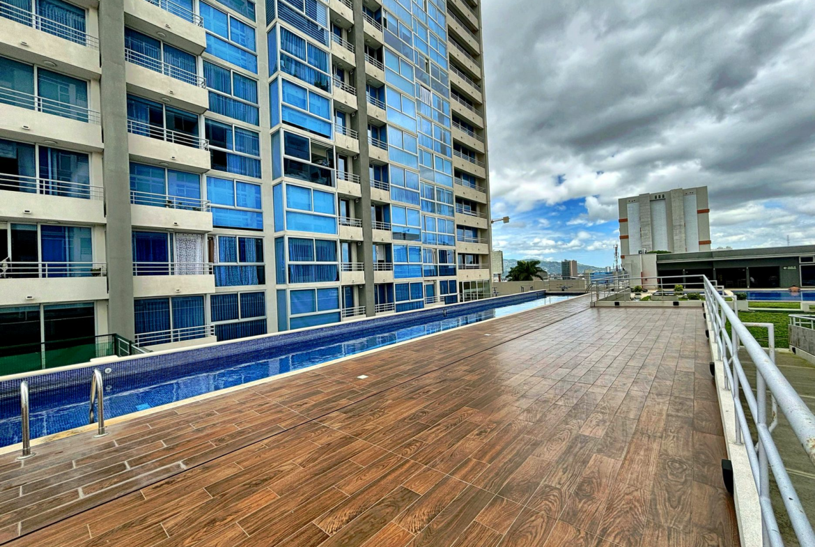 Urban 23rd Floor 2 BR City View Condo Torres Los Yoses