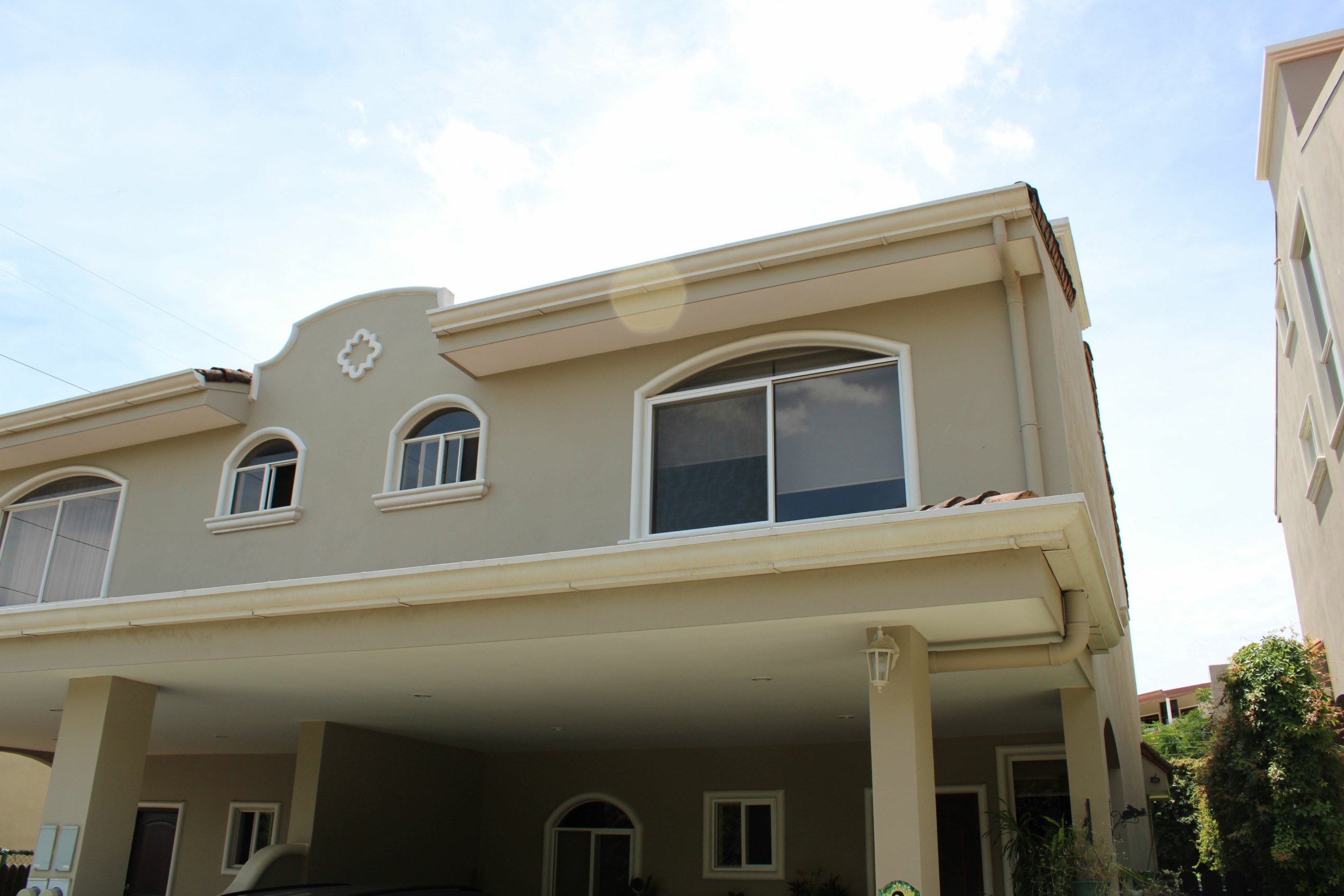 3 BR townhome in Escazu gated community with amenities