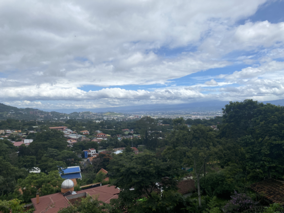 Escazu Fixer Upper with Million Dollar City View