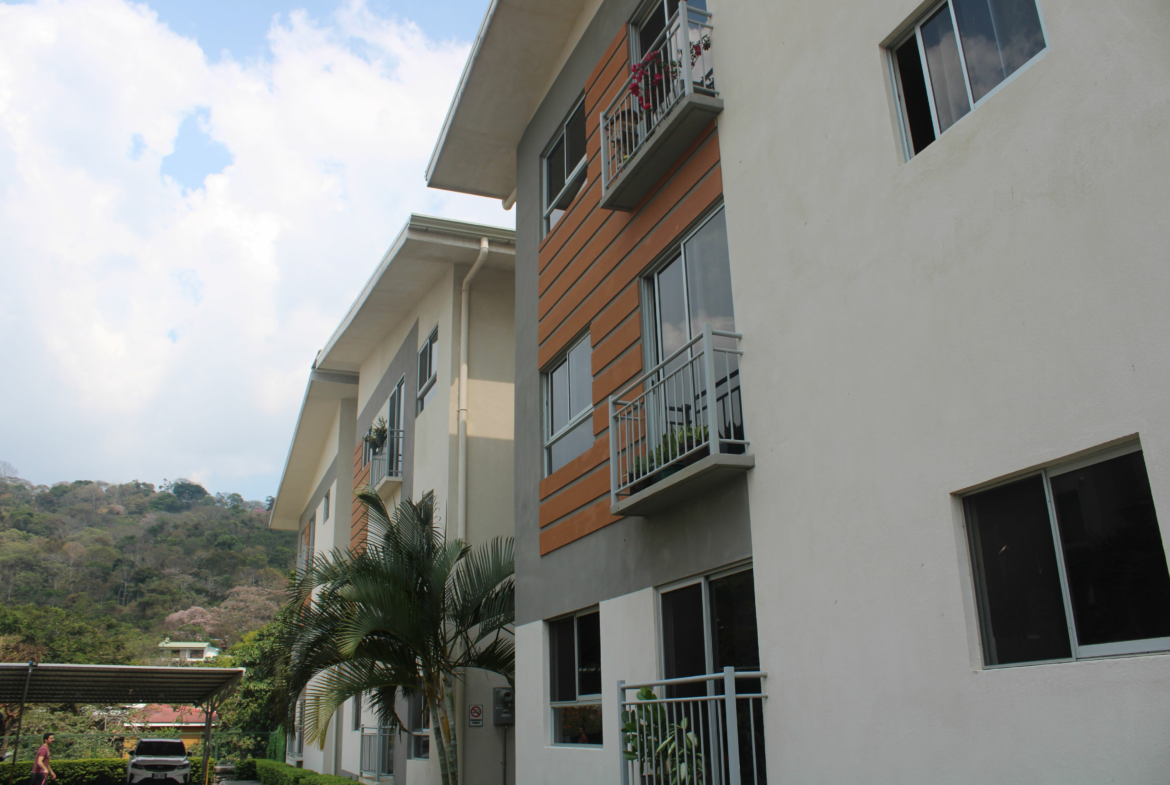 Rio Oro Santa Ana 2nd Floor 2 BR Condo