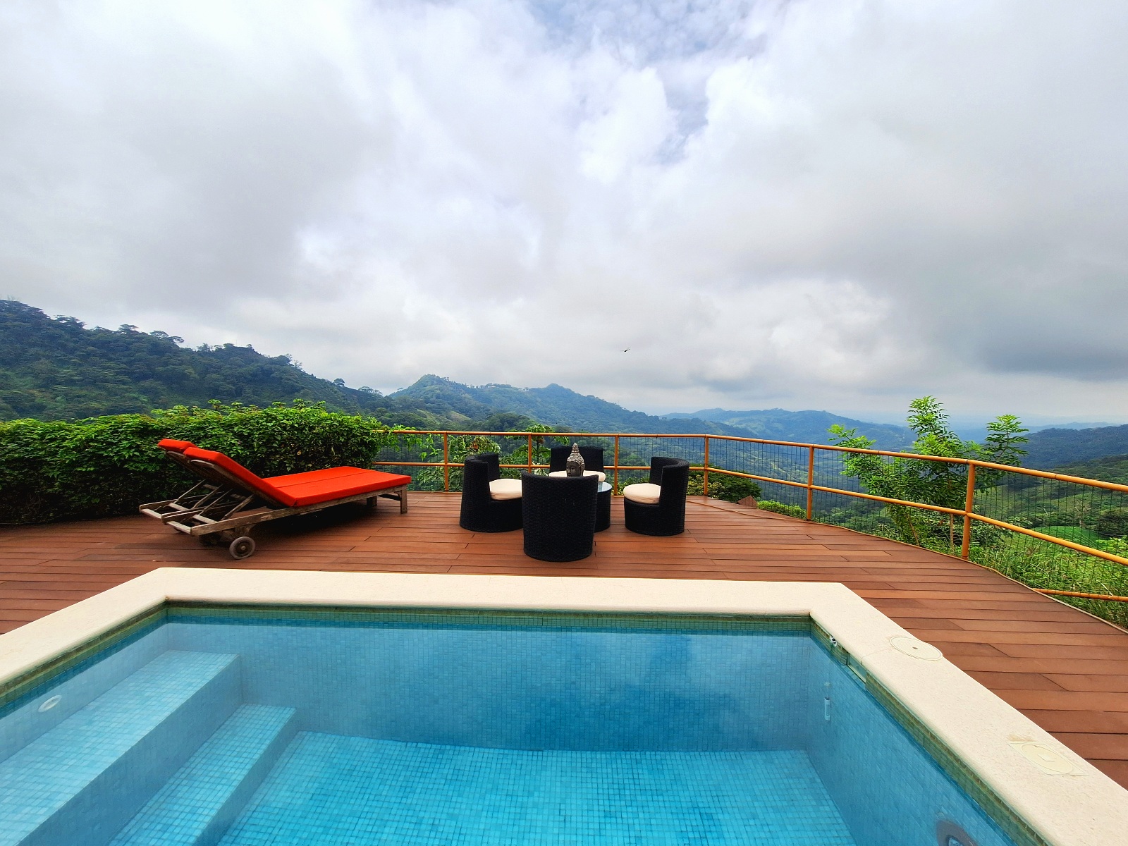 Unique 3 BR Contemporary Atenas Ocean View Home