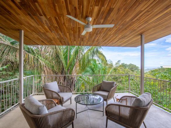 3 BR Luxury Home in the Exclusive Las Huacas Community