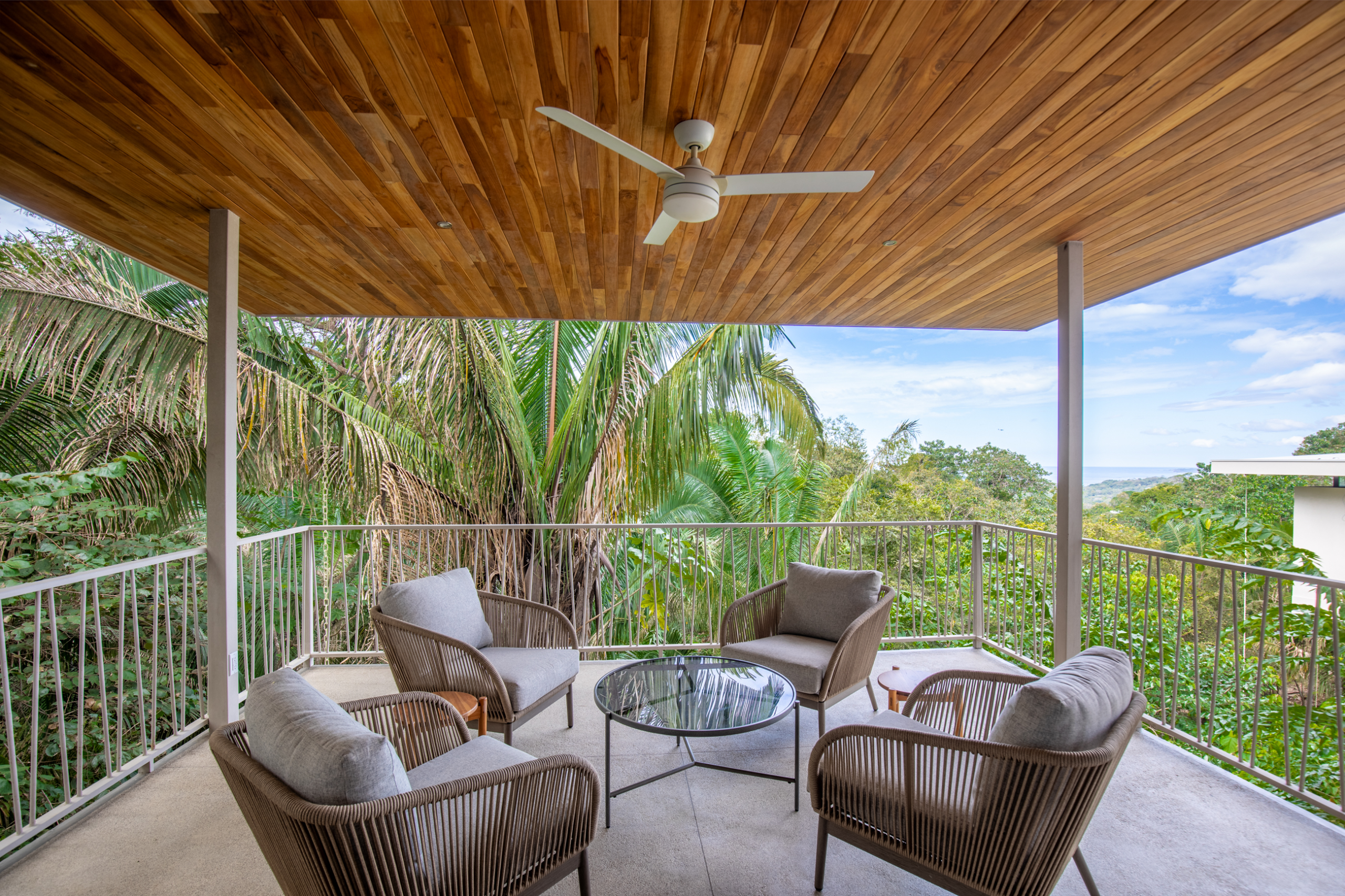 3 BR Luxury Home in the Exclusive Las Huacas Community