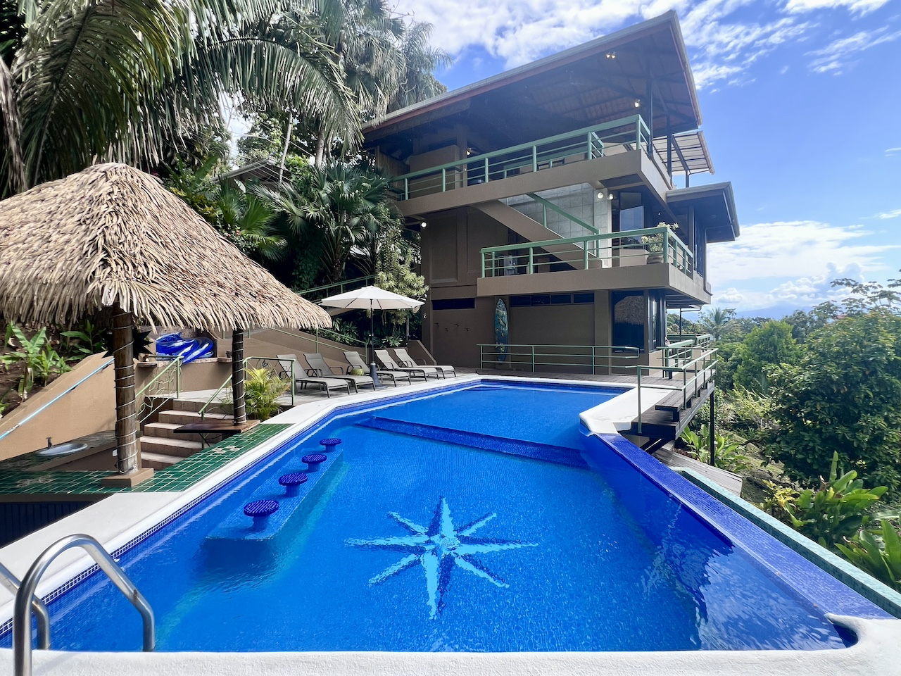 3 BR Manuel Antonio Villa + 2 BR and Huge Pool