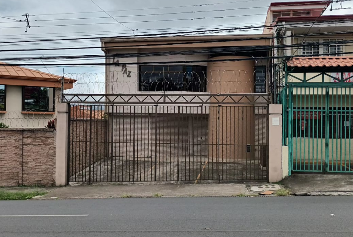 Guadalupe Versatile Commercial Space with Independent Units