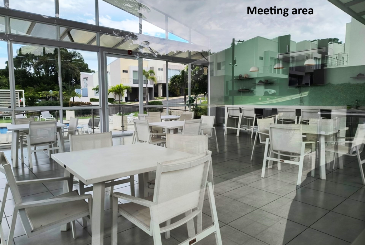 17 AC Meeting area