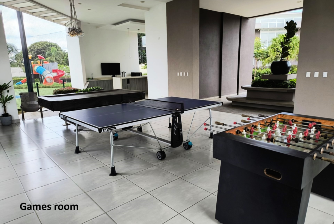 19 AC Games room