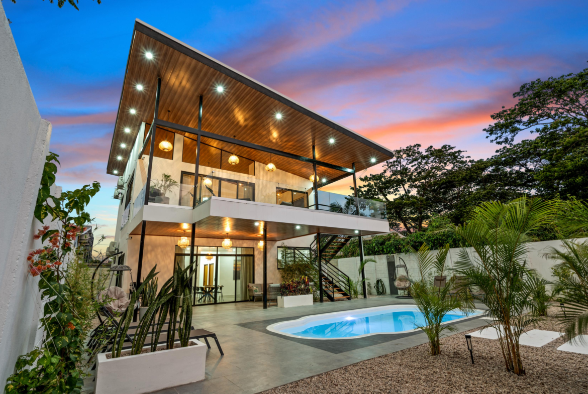 Turnkey Sámara Beach Income Generating Duplex