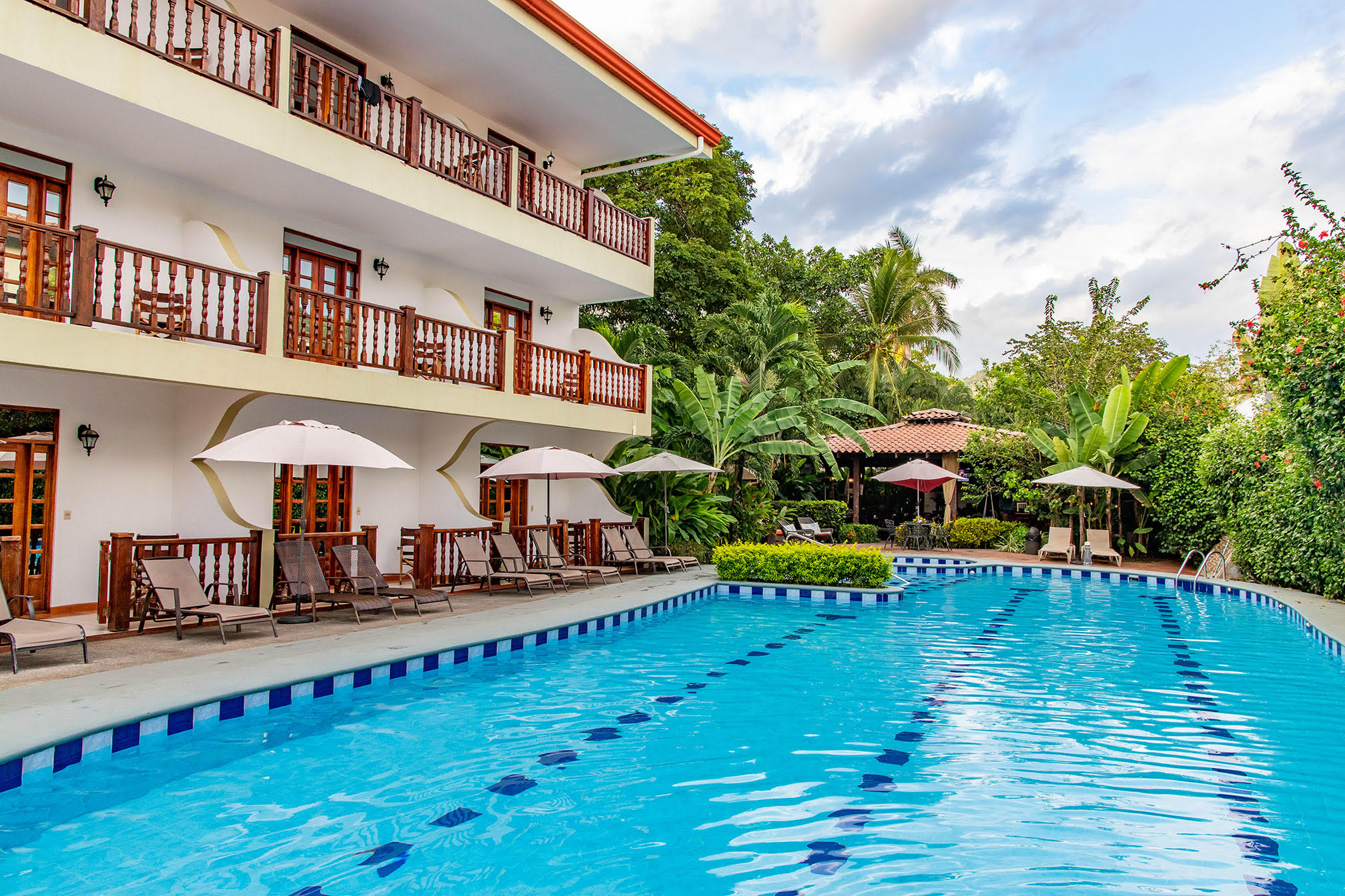 Jaco Titled Beachfront Hotel: A Rare Investment Opportunity