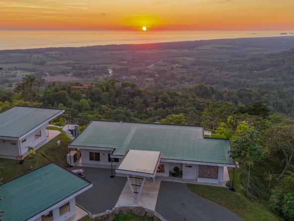 Portalon Ocean View 2 BR Luxury Estate with Guesthouse on 17 Acres