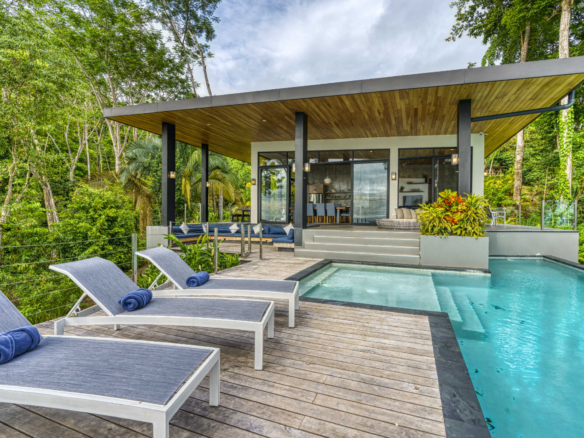 A Luxurious and Exclusive Uvita Sanctuary Amidst Nature