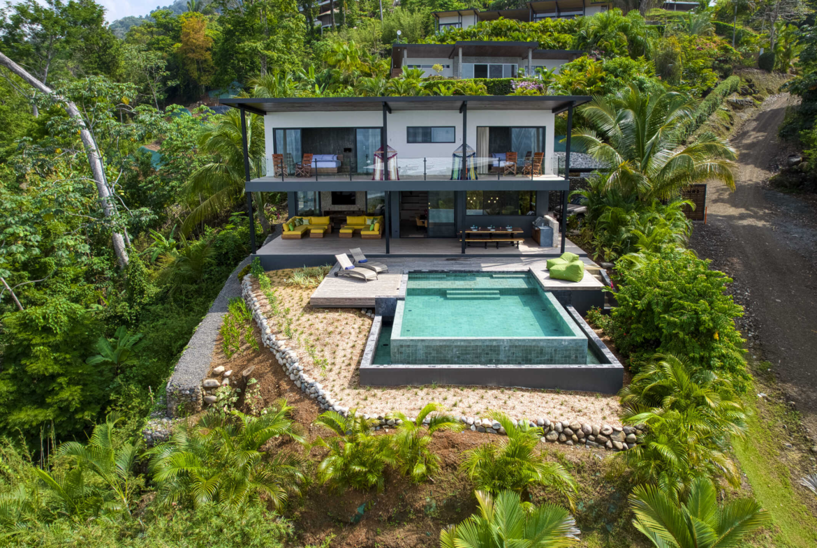 Uvita Whales Tail 4 BR Ocean View Luxury Villa