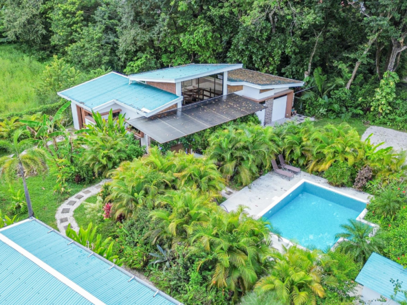 Buena Vista Samara Private 2 BR Jungle Home and Casita