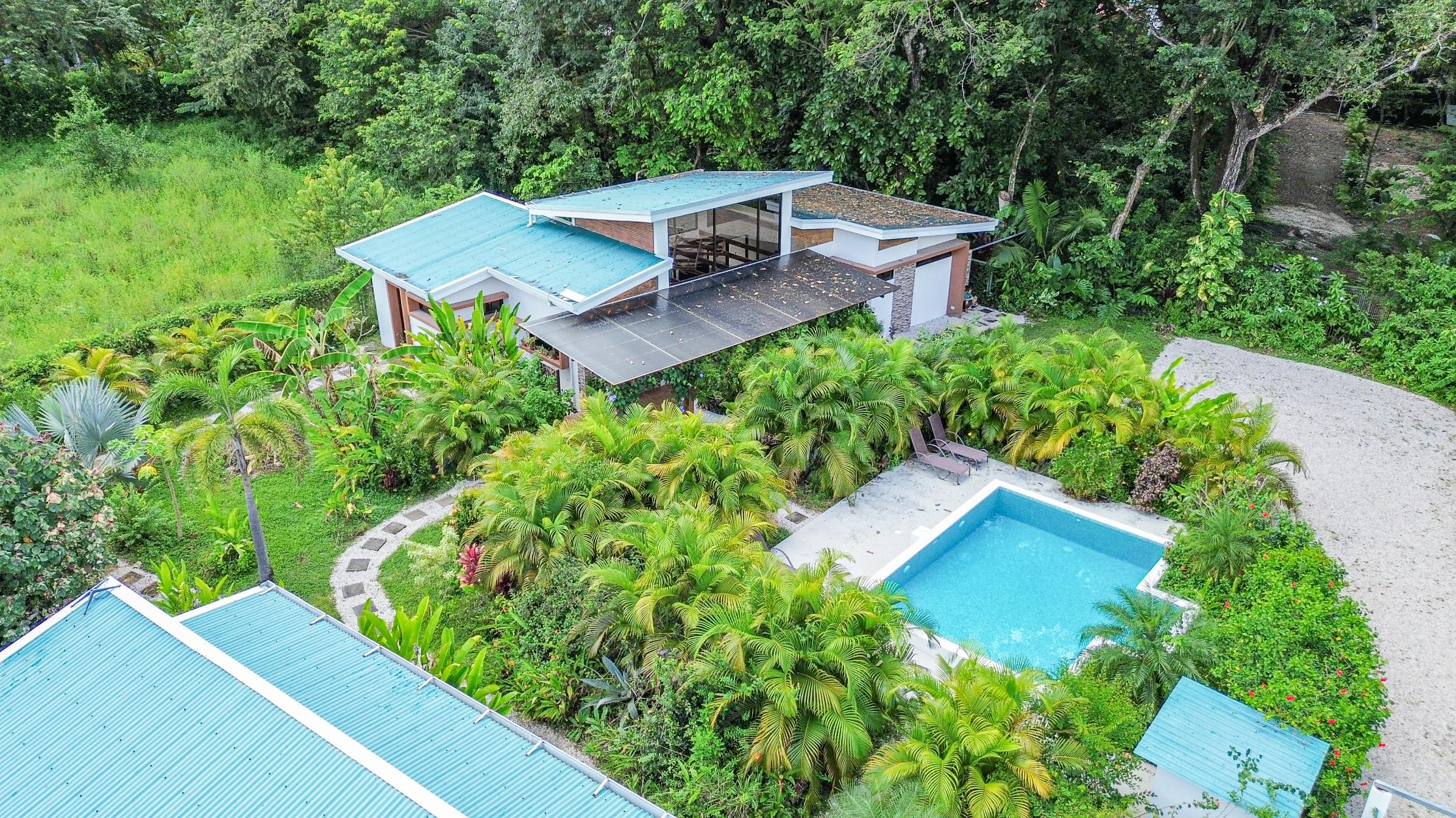 Buena Vista Samara Private 2 BR Jungle Home and Casita