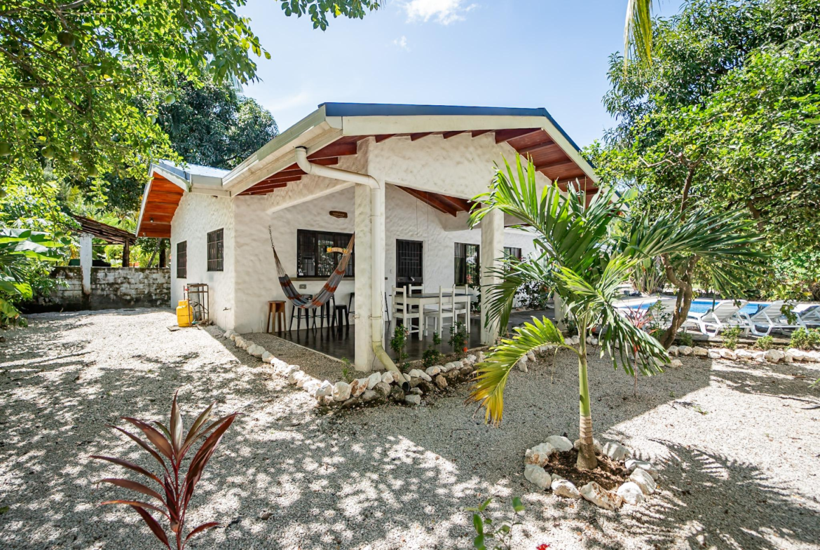 2 BR Single Story Home with Pool and Outdoor Living Space