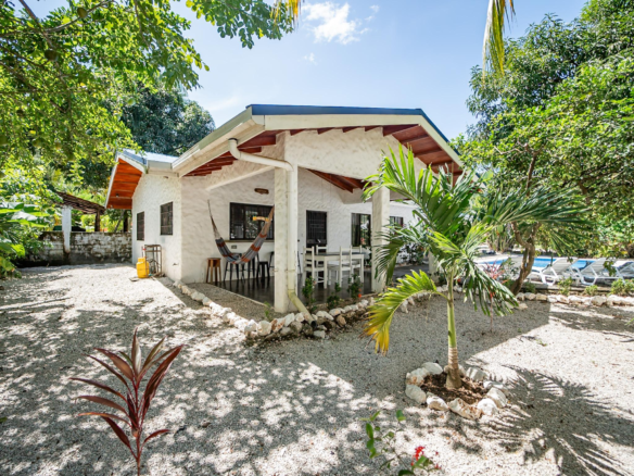 2 BR Single Story Home with Pool and Outdoor Living Space