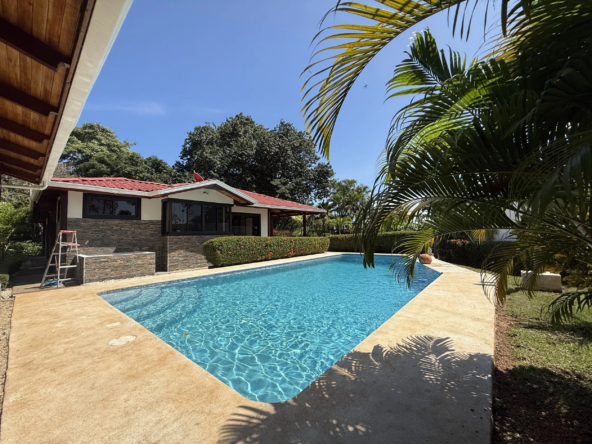 Turnkey 3 BR Tambor Villa on almost 1 Acre