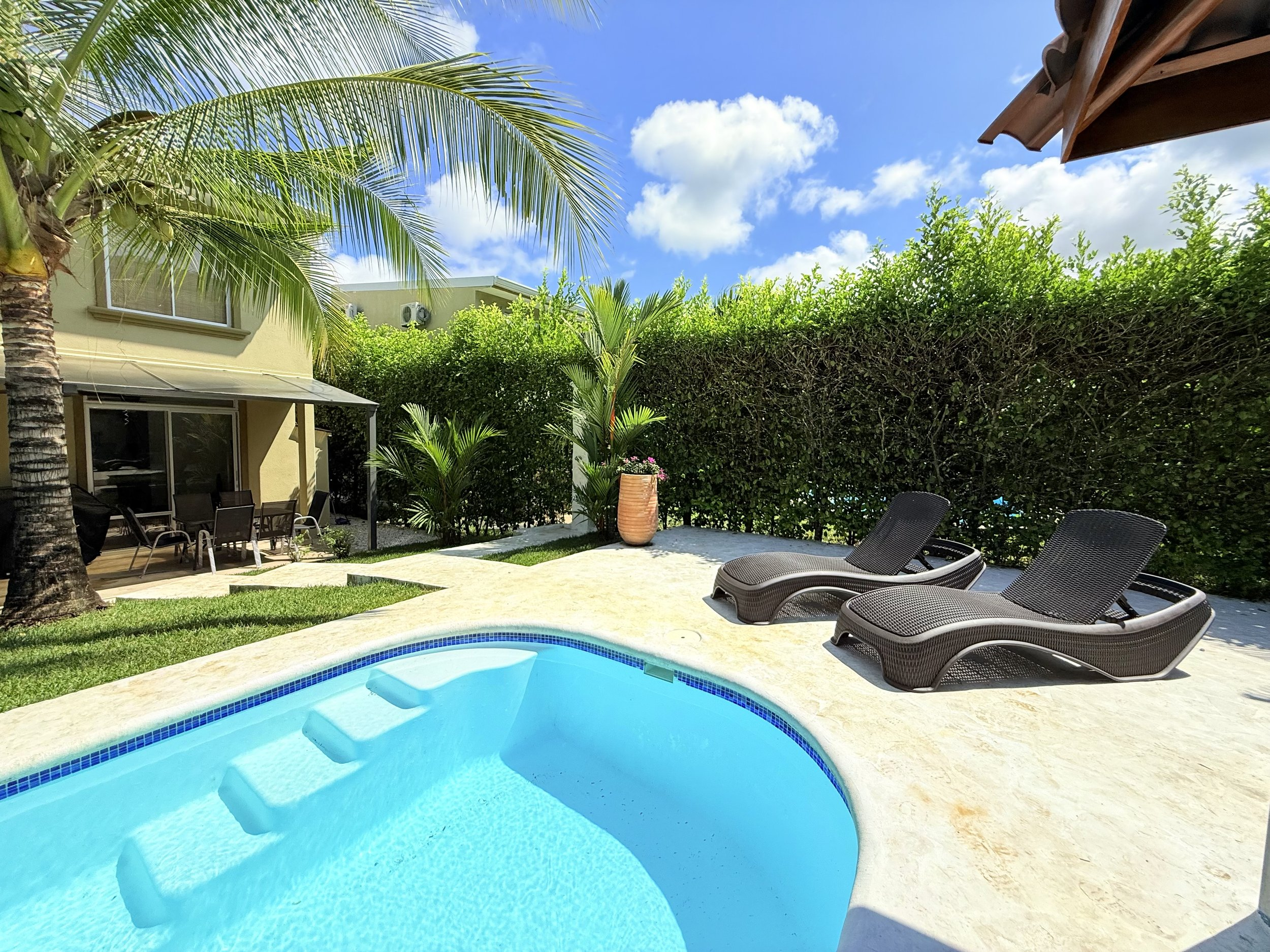 Beautiful Fully Refurbished Los Delfines 3 BR Beach Village Villa