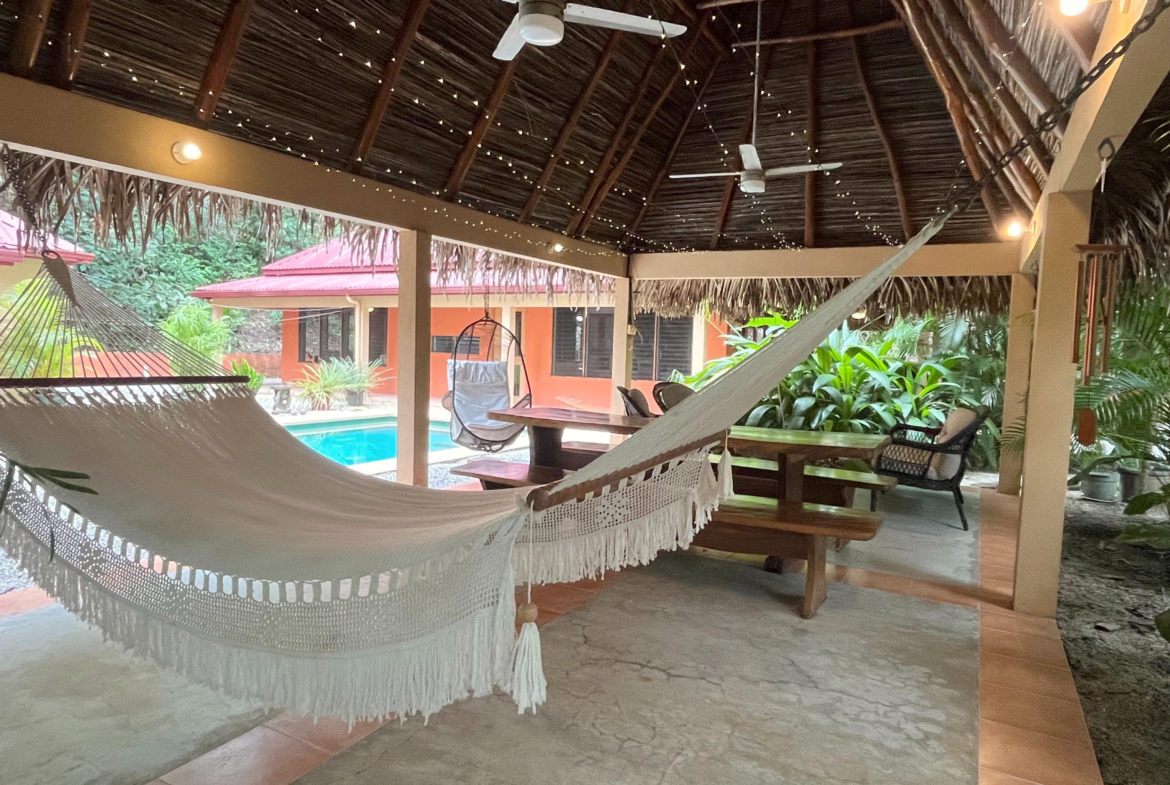 Playa Samara Tropical 3 BR Home with Pool and Guest Casita