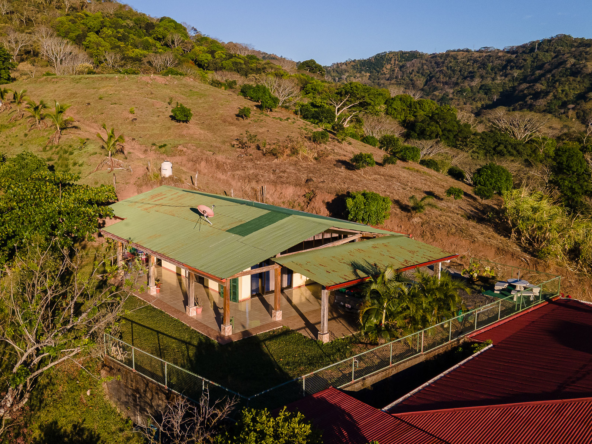 Charming 2 BR Ocean-View Casita in the Desmonte Mountains