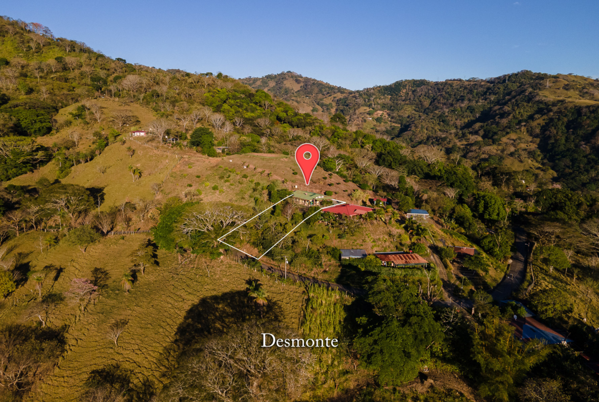 Charming 2 BR Ocean-View Casita in the Desmonte Mountains