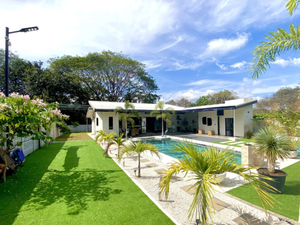 Spectacular Villas del Mar Tambor 2 BR Luxury Beach Home