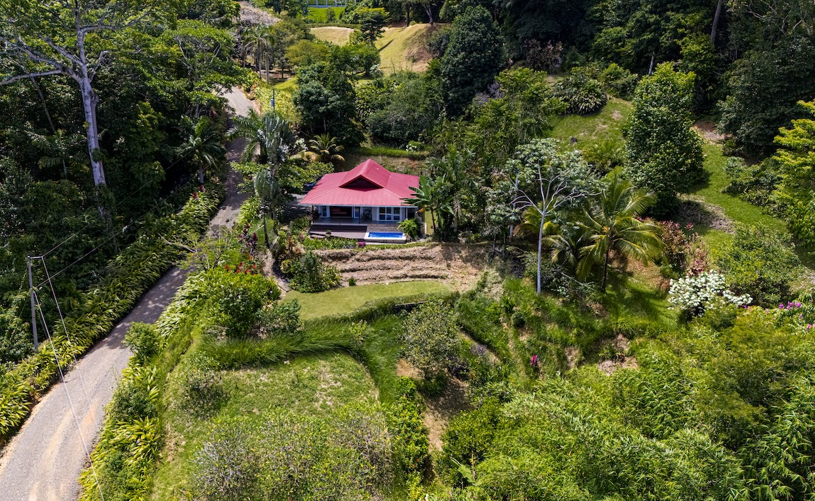 Bahia Ballena 2 BR Ocean and Jungle View House