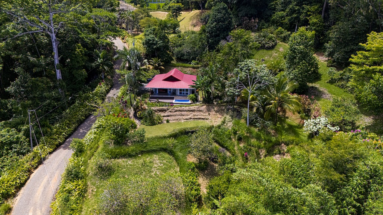 Bahia Ballena 2 BR Ocean and Jungle View House